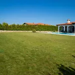 Private First Line With Sea View In Blacksearama Golf A Location Privacy Pool * Balçık