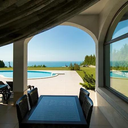 Private First Line With Sea View In Blacksearama Golf * Balcic