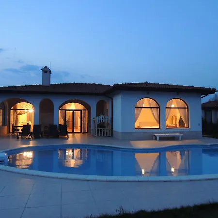 Private First Line With Sea View In Blacksearama Golf * Balcic
