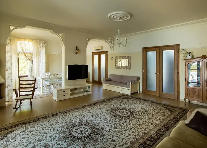 Villa Private First Line With Sea View In Blacksearama Golf