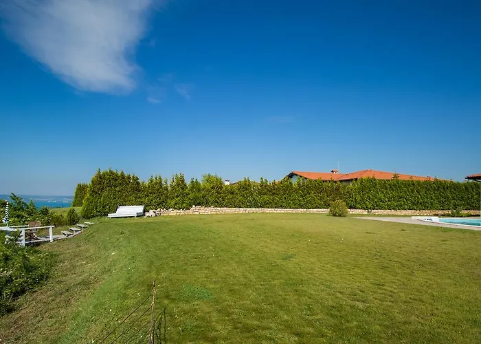 Villa Private First Line With Sea View In Blacksearama Golf *